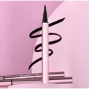Delineador Líquido Draw The Line Overachiever Beauty Creations